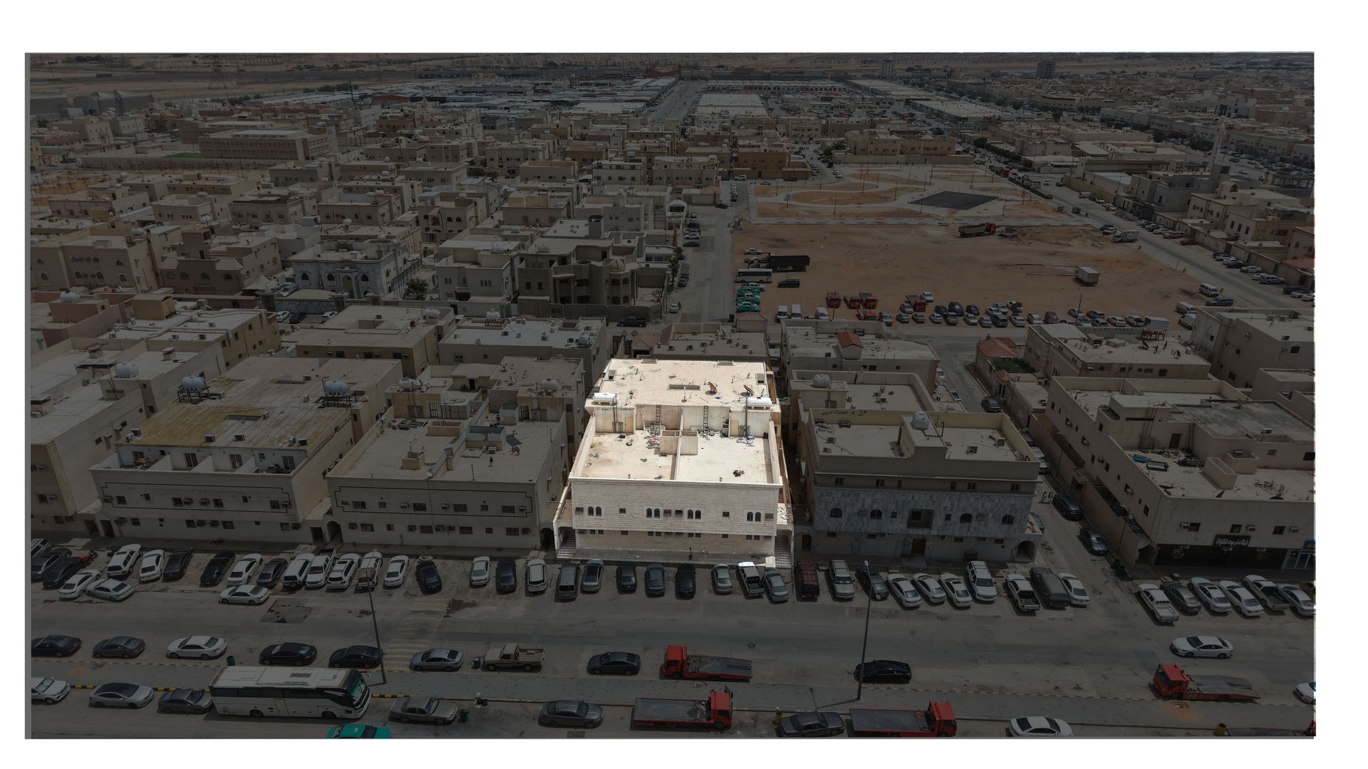 Preview image for عمارة سكني تجاري