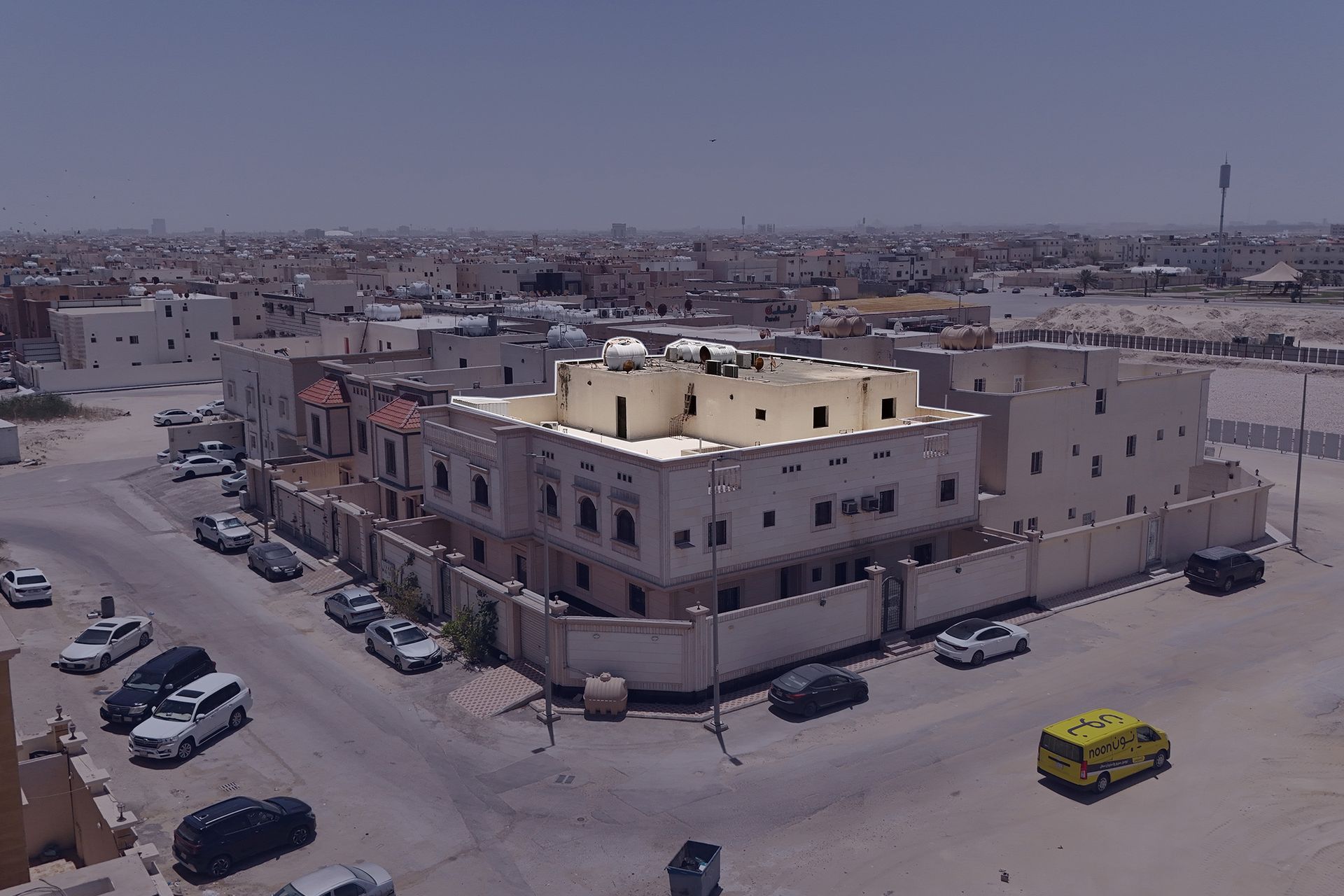 Preview image for شقة سكنية - بحي ضاحية الملك فهد