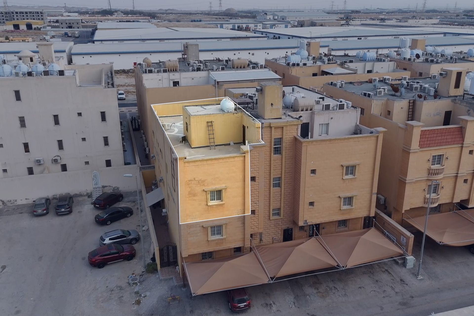 Preview image for شقة سكنية - بحي الشعلة